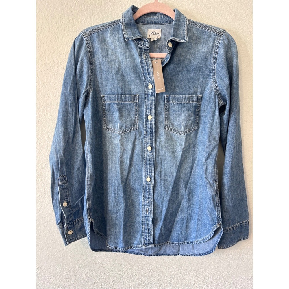 J.Crew Everyday Denim Chambray Button Down Shirt Medium Wash Size 2 NWT